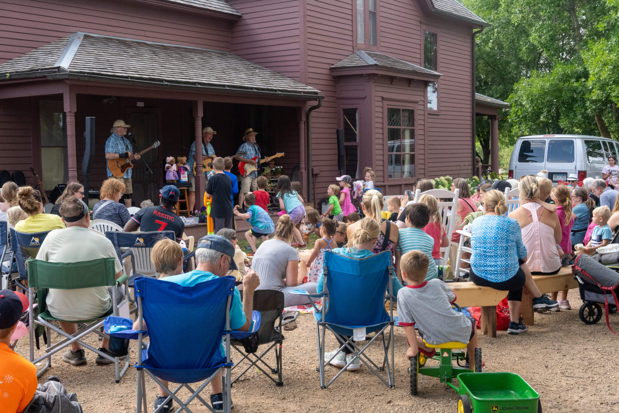 Teddy Bear Band – FREE Family Concert Series